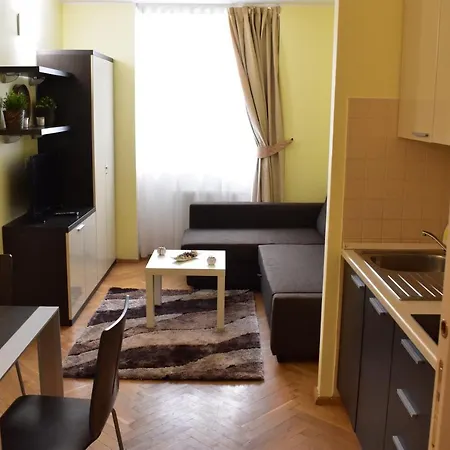 Vikroria - Halkova 5 Daire Prag