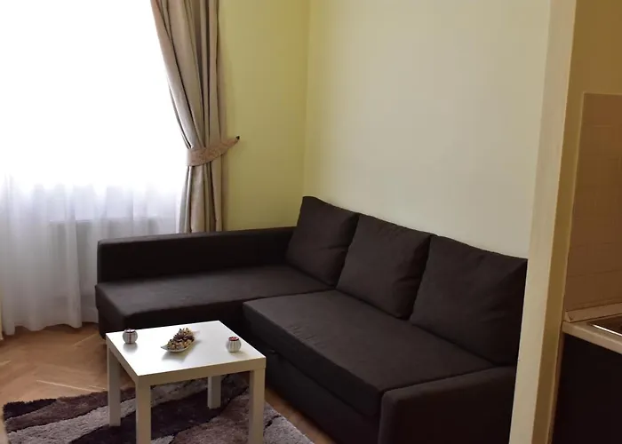 Vikroria - Halkova 5 Appartement